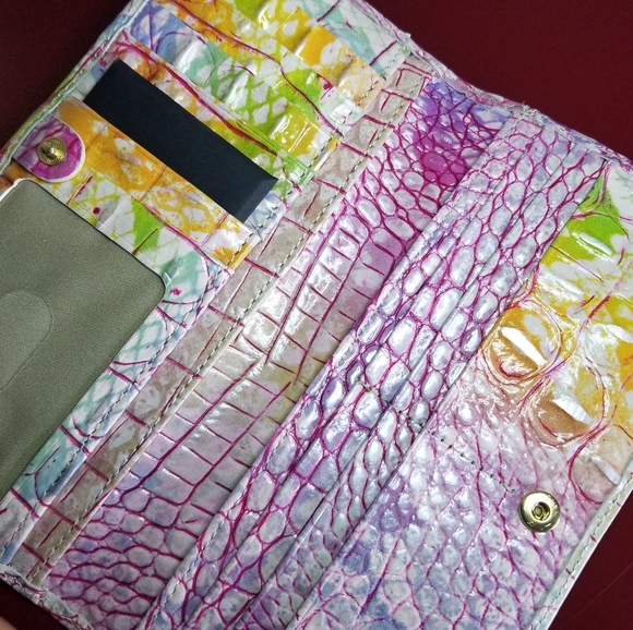 Brahmin Optimism Ombre Melbourne Ady Wallet - Picture 5 of 10